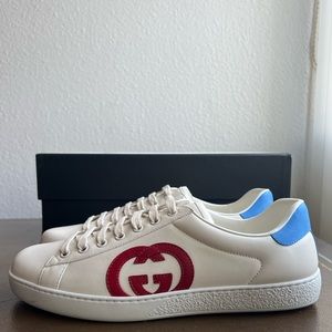 *SOLD* Gucci Ace “logo-patch” sneakers